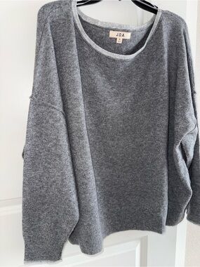 J.O.A. Women's Heather Gray Cozy Crew Neck Sweater